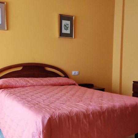 Amplio Piso En Pontedeume Daire Dış mekan fotoğraf